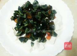 凉拌皮蛋豆腐的做法图解4
