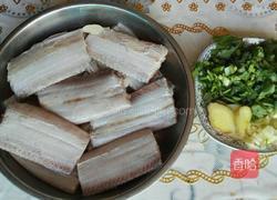 葱香刀鱼的做法图解1