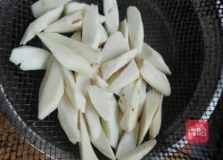 拔丝山药的做法图解3