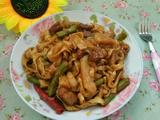 五花肉豆角焖面的做法[图]
