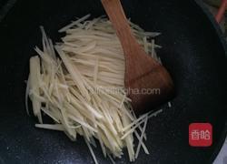 家常素炒土豆丝的做法图解4