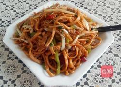 青椒肉丝炒蛋面的做法图解12