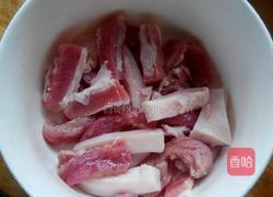 芹菜木耳炒肉的做法图解2