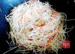 酸豆角炒土豆丝的做法图解6