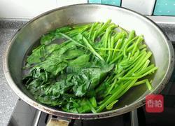 果仁菠菜的做法图解2