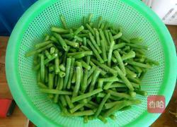 红烧缸豆的做法图解3