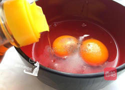 香椿煎鸡蛋的做法图解4