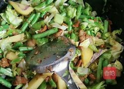 土豆豆角焖面的做法图解3