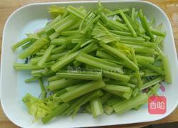 干煸土豆条的做法图解2