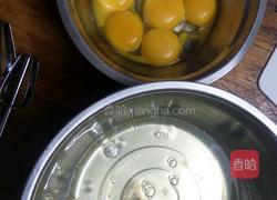 戚风蛋糕(七寸和八寸)的做法图解1