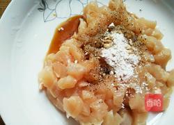 豌豆炒鸡肉的做法图解3