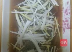 油泼黑头鱼的做法图解2