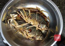烤鲫鱼的做法图解3