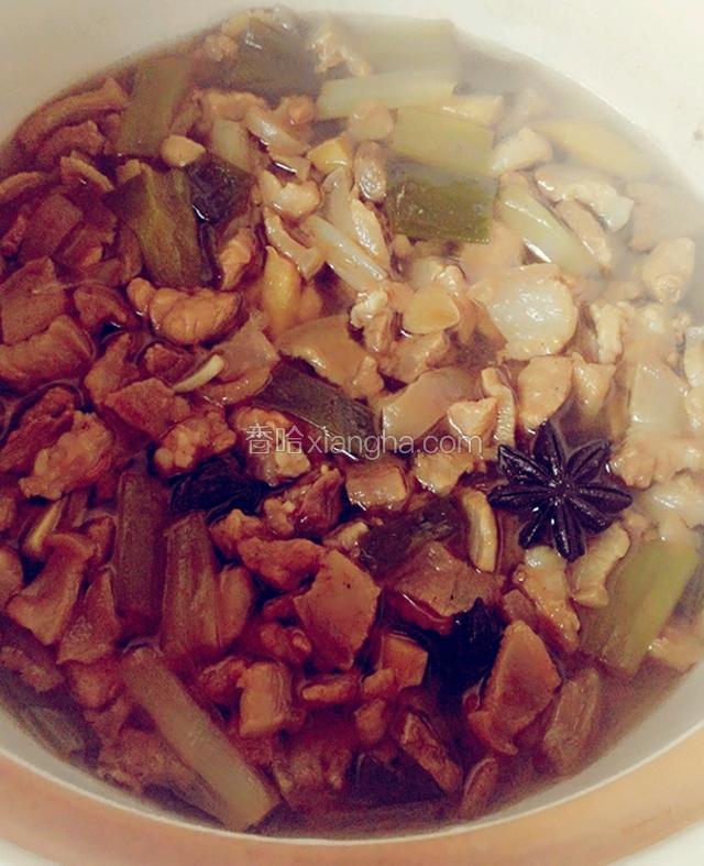 家常小炒肉