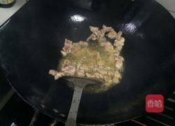 肉片炒苦瓜的做法图解3