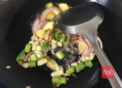 炒蛏的做法图解3