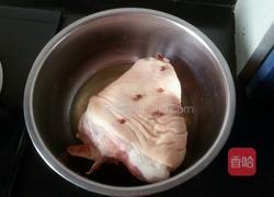 红烧肘子的做法图解1