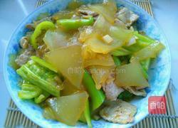 尖椒炒拉皮的做法图解7