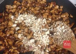 香菇肉丁酱拌米粉的做法图解6