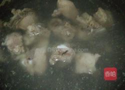 萝卜排骨汤的做法图解1