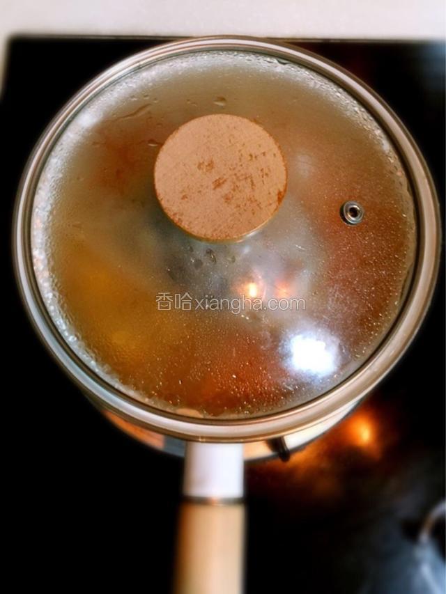 文火慢煮三十分钟即可，浓郁香味唤醒童年记忆。