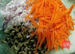 虾仁饺子的做法图解1