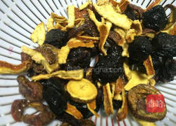 鲜煮酸梅汤的做法图解2