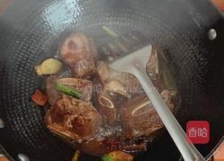 牛排炖粘玉米的做法图解5