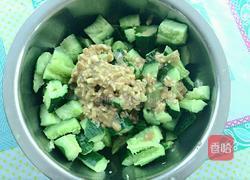 拍麻酱黄瓜的做法图解5