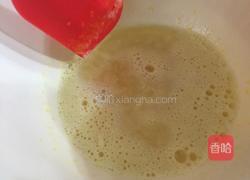 草莓蜂蜜玛芬蛋糕的做法图解3