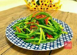 双椒炒蒜薹的做法图解7