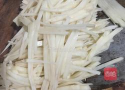 土豆丝粑粑的做法图解1