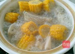 莲藕玉米排骨汤的做法图解10