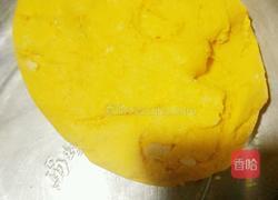 炸芝香南瓜饼的做法图解7