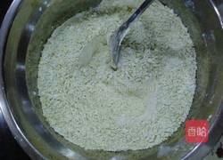 豆沙绿豆糕的做法图解2