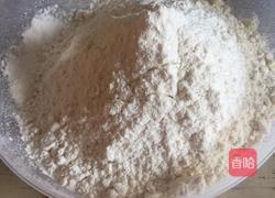 椰蓉面包的做法图解1