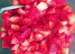 自制草莓果酱的做法图解4