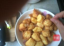 青椒烩鸡蛋豆腐的做法图解3