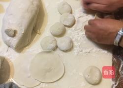 木耳粉絲鮮肉包的做法图解5