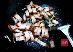 香葱炒烧肉的做法图解3