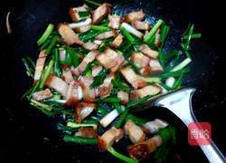 香葱炒烧肉的做法图解6