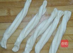 油条的做法图解12