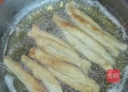 油条的做法图解15