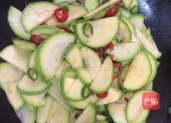  素炒小南瓜片的做法图解4