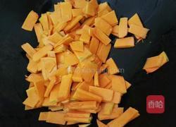 南瓜浓汤的做法图解2