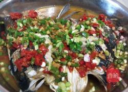 剁椒鱼头的做法图解4