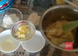 奶香土豆饼的做法图解2