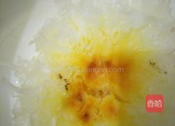 牛奶炖花生的做法图解3