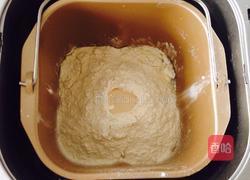 豆沙面包圈的做法图解2