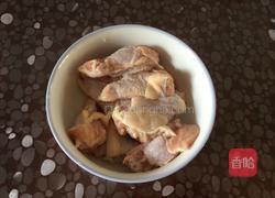 蒜香鸡翅根的做法图解2